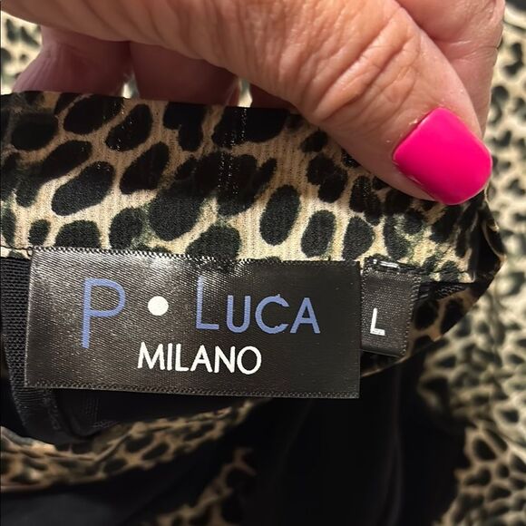 Milano 3-Tiered Ruffle Blouse with 3-Tiered Sleeves - Picture 8 of 9